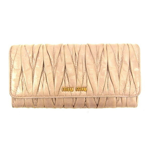 Miu Miu long beige pink leather Wallet Matelass - Picture 1 of 6